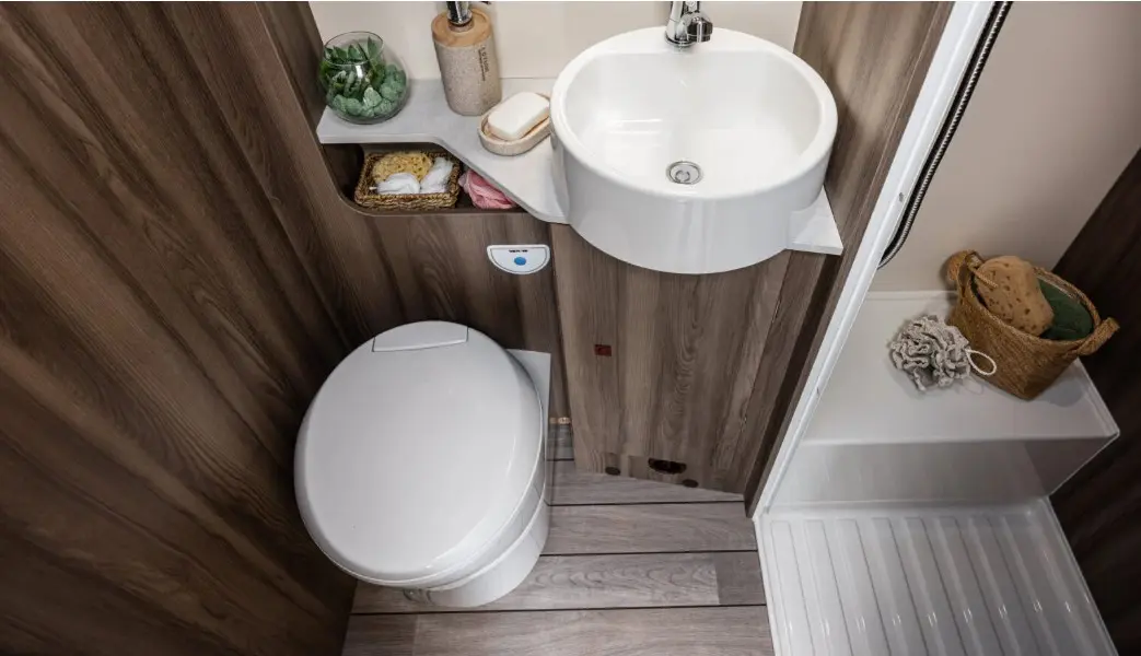 Foto de Autocaravana grande Perfilada en Zaragoza