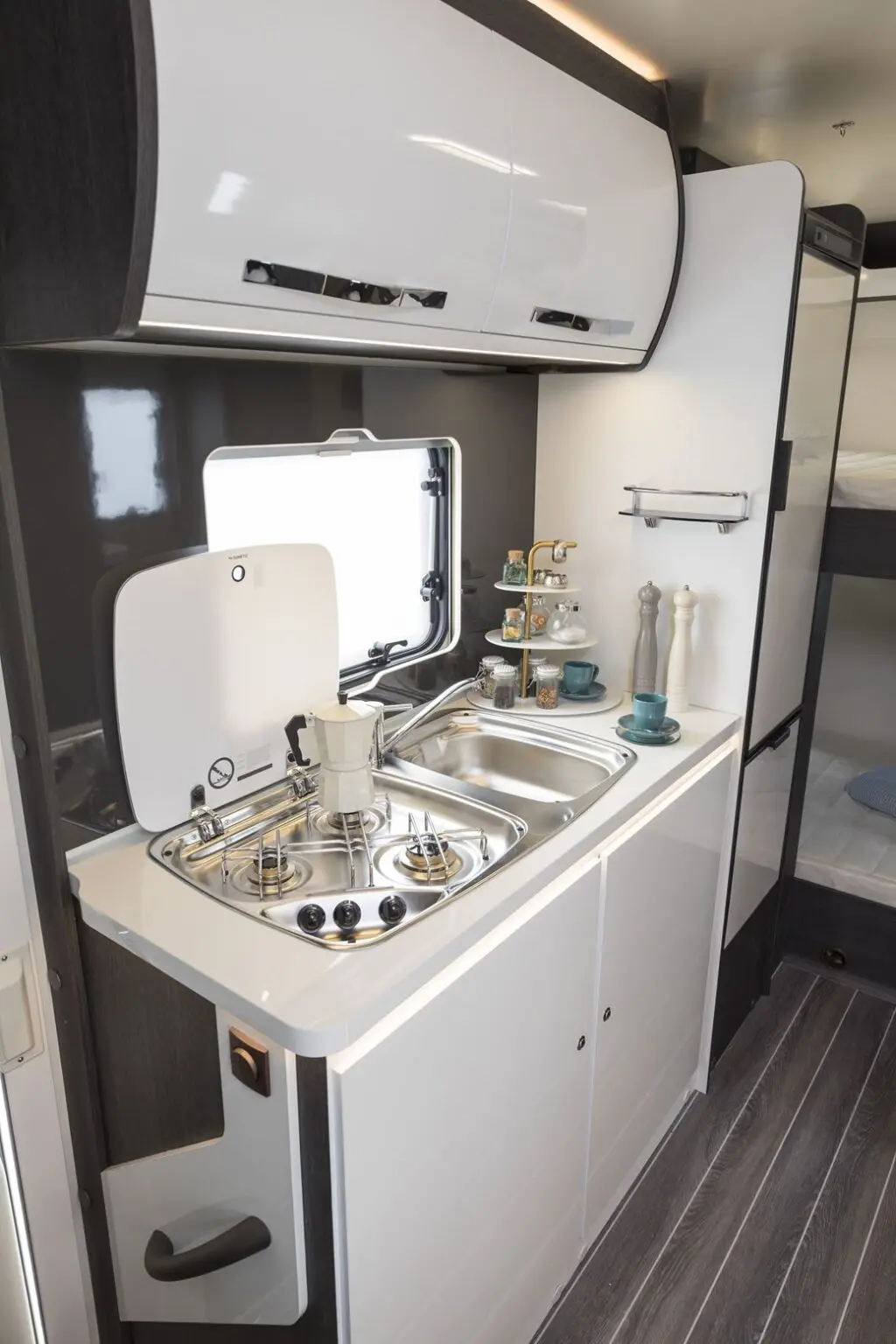 Foto de Autocaravana grande Capuchina en Barcelona