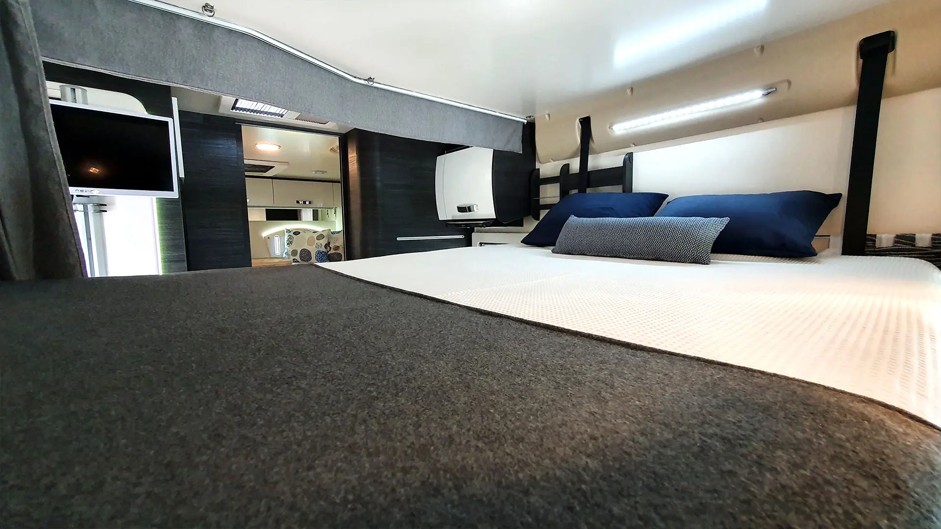 Foto de Autocaravana cómoda Tessoro 442