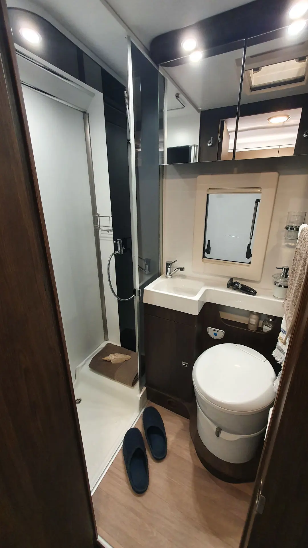 Foto de Autocaravana compacta Tessoro 481